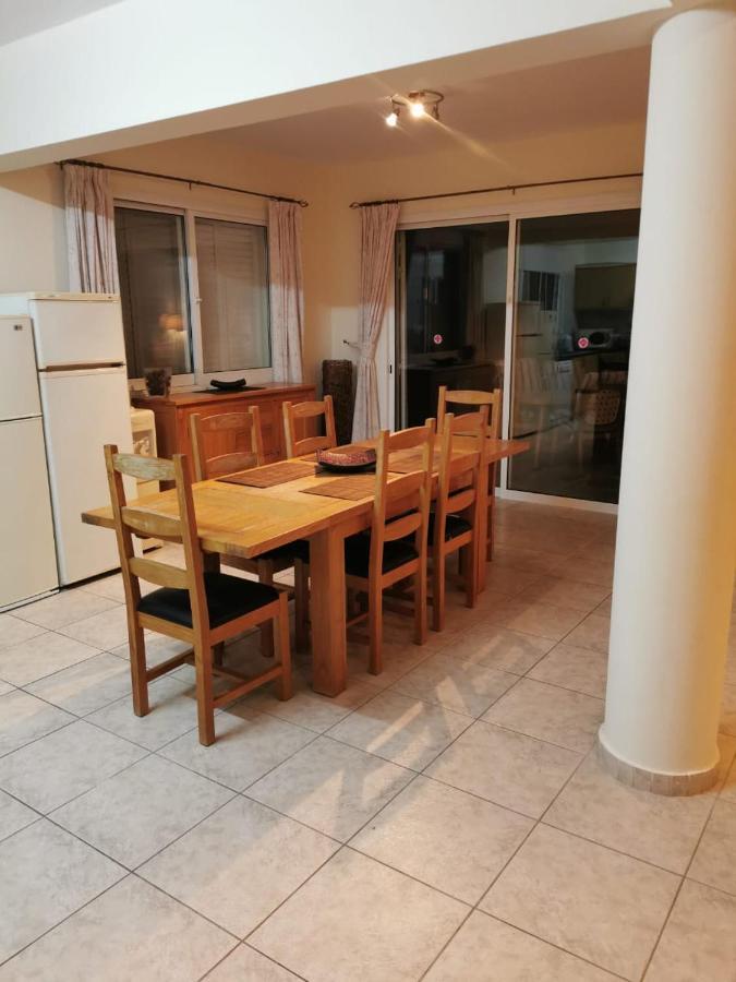Villa Vista Paphos Extérieur photo